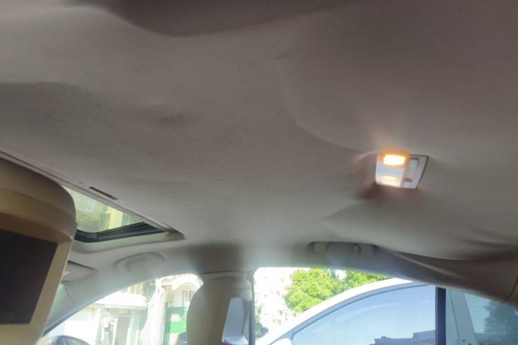 Used Buick Regal 2012 2.0L Comfort Edition Headliner
