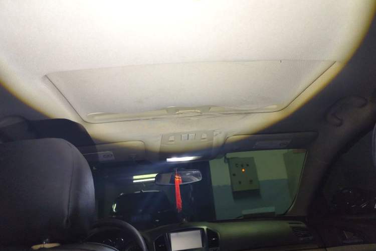 Used Buick Regal 2012 2.0L Comfort Edition Headliner