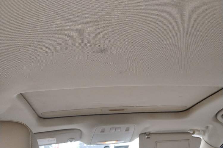 Used Buick Regal 2012 2.0L Comfort Edition Headliner
