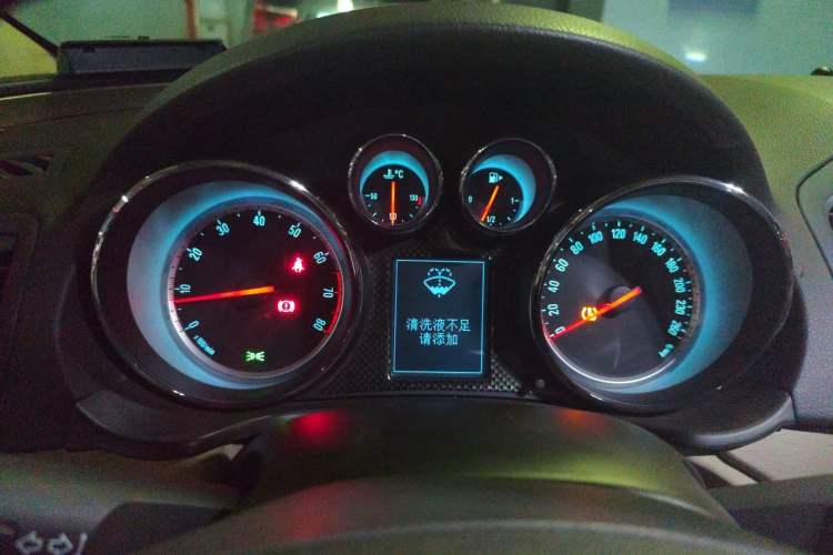 Used Buick Regal 2012 2.0L Comfort Edition Instrument Cluster