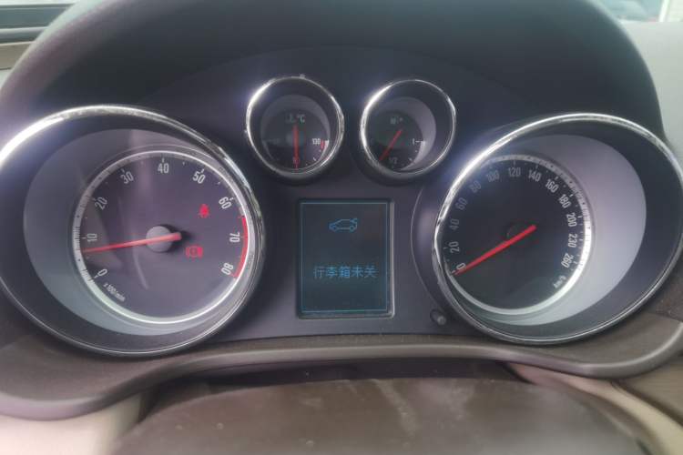 Used Buick Regal 2012 2.0L Comfort Edition Instrument Cluster