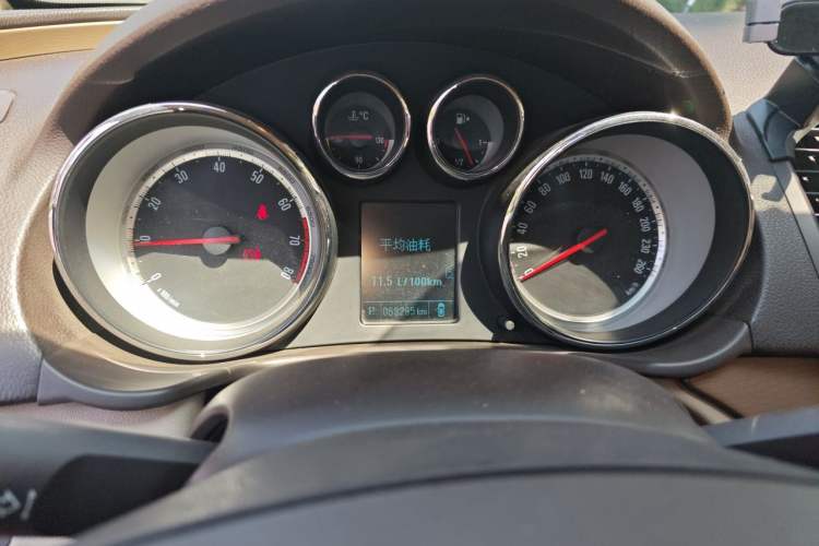 Used Buick Regal 2012 2.0L Comfort Edition Instrument Cluster