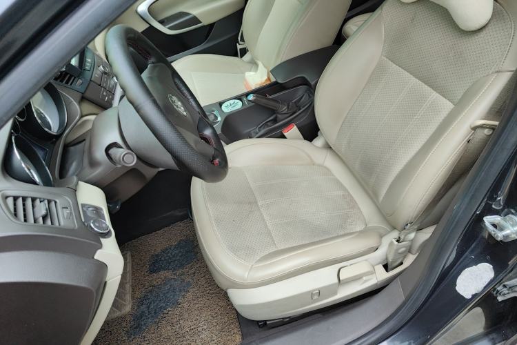 Used Buick Regal 2012 2.0L Comfort Edition Left Front Seat