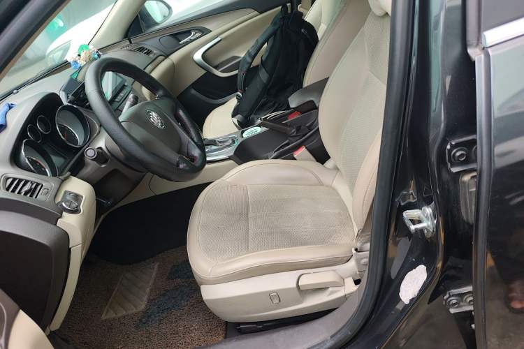 Used Buick Regal 2012 2.0L Comfort Edition Left Front Seat