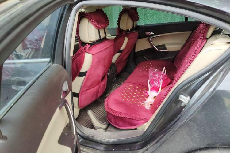 Used Buick Regal 2012 2.0L Luxury Edition Left Rear Seat