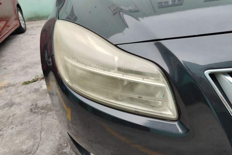 Used Buick Regal 2012 2.0L Comfort Edition Right Front Headlight