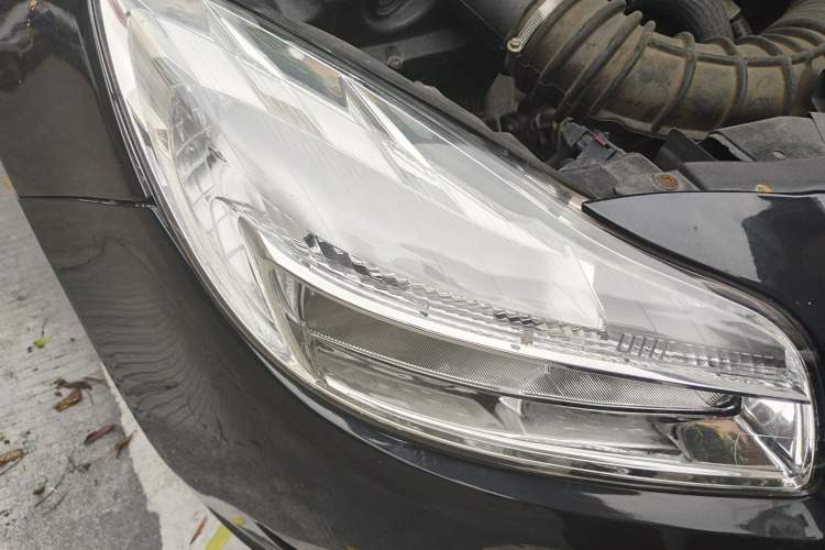 Used Buick Regal 2012 2.0L Comfort Edition Right Front Headlight