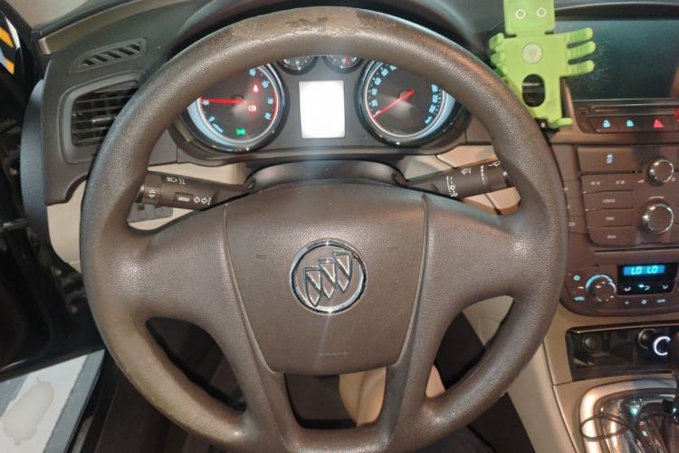 Used Buick Regal 2012 2.0L Comfort Edition Steering Wheel
