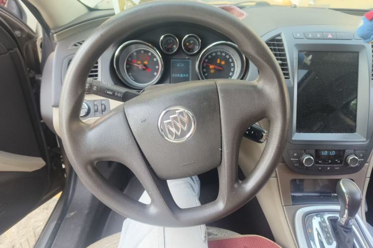 Used Buick Regal 2012 2.0L Comfort Edition Steering Wheel
