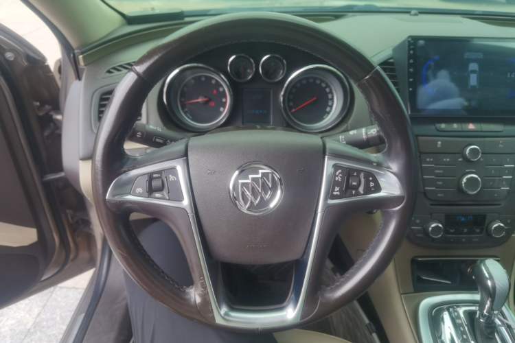 Used Buick Regal 2012 2.0L Comfort Edition Steering Wheel