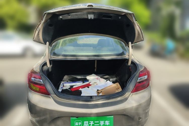 Used Buick Regal 2012 2.0L Comfort Edition Trunk