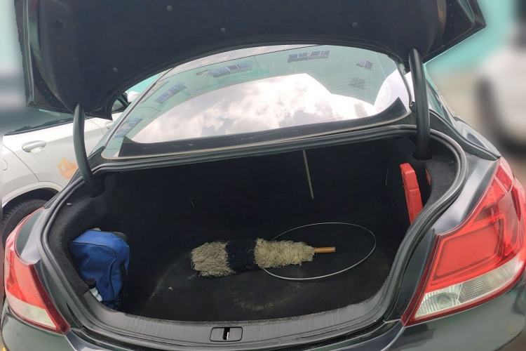 Used Buick Regal 2012 2.0L Comfort Edition Trunk