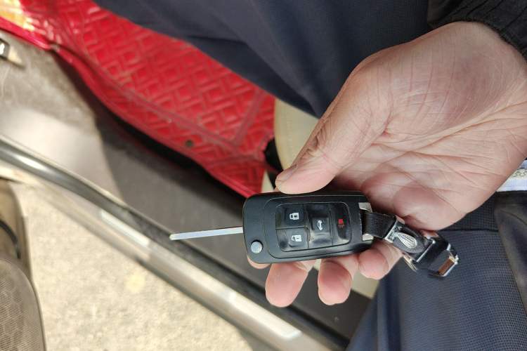 Used Buick Regal 2012 2.0L Comfort Edition Vehicle Key