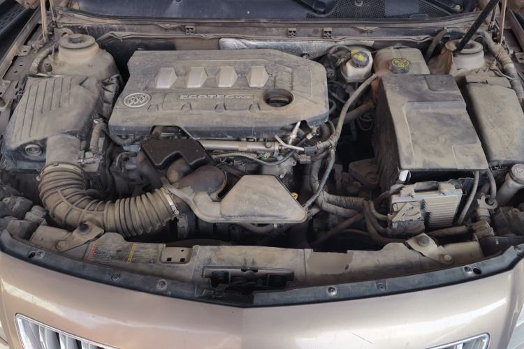 Used Buick Regal 2012 2.0L Luxury Edition Engine Bay