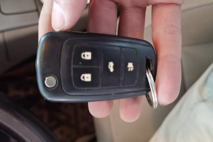 Used Buick Regal 2012 2.0L Luxury Edition Vehicle Key