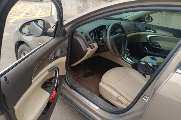 Used Buick Regal 2012 2.0L Comfort Edition Driver Seat