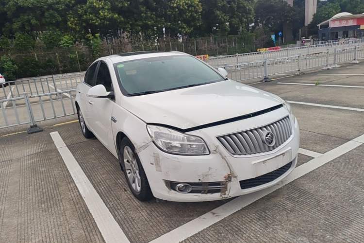 Used Buick Regal 2012 2.0L Comfort Edition Front Right 45 Deg