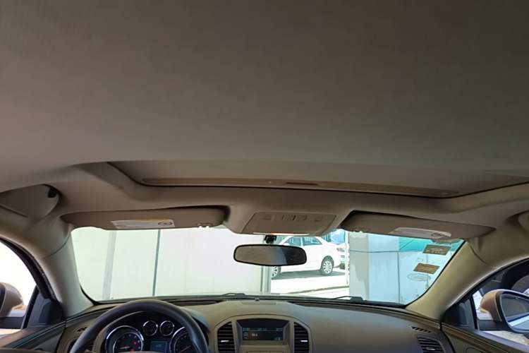 Used Buick Regal 2012 2.0L Comfort Edition Headliner