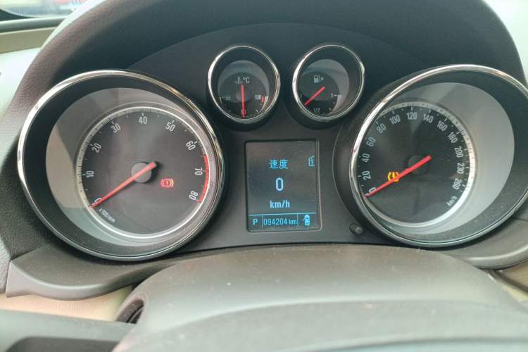 Used Buick Regal 2012 2.0L Comfort Edition Instrument Cluster