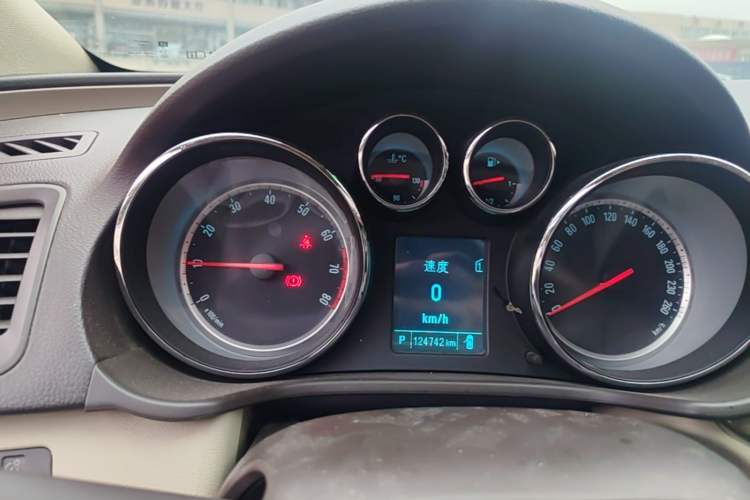 Used Buick Regal 2012 2.0L Comfort Edition Instrument Cluster