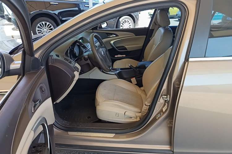 Used Buick Regal 2012 2.0L Comfort Edition Left Front Seat