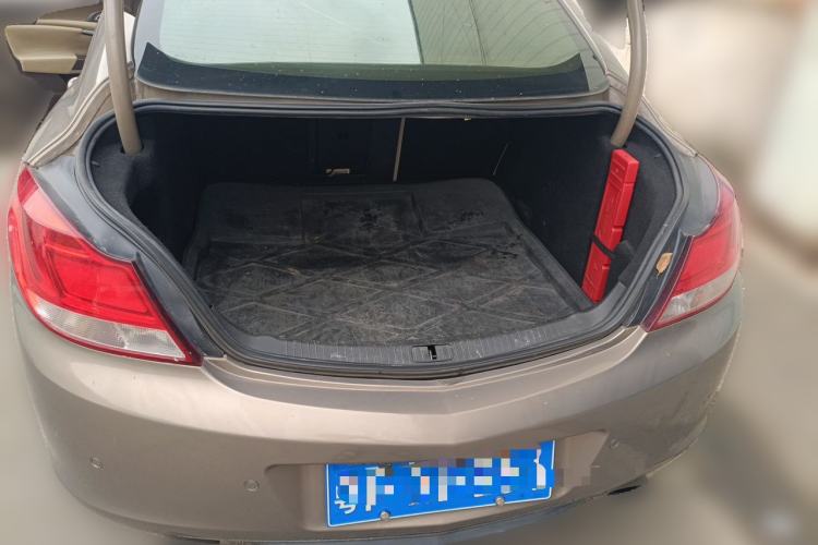 Used Buick Regal 2012 2.0L Comfort Edition Trunk