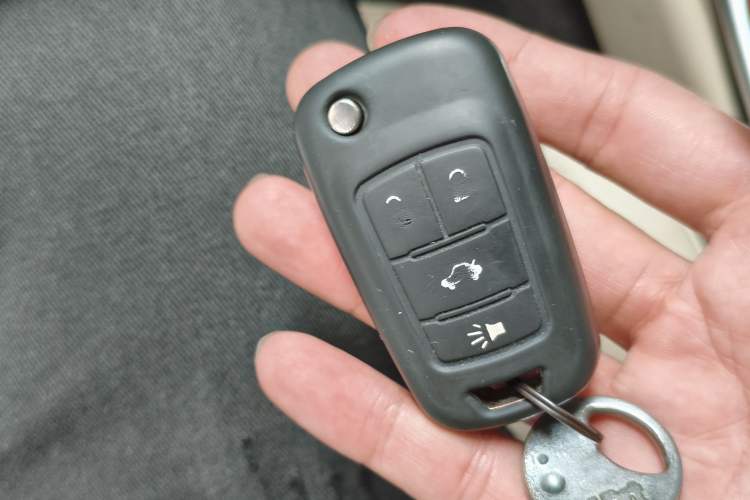 Used Buick Regal 2012 2.0L Comfort Edition Vehicle Key