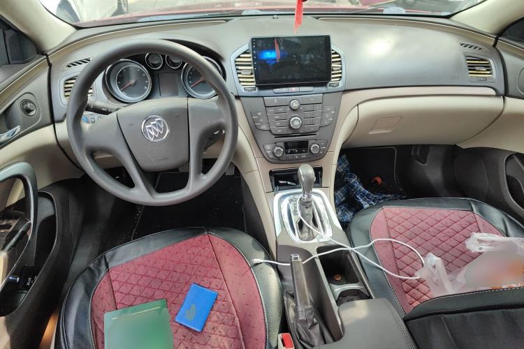 Used Buick Regal 2012 2.0L Comfort Edition Center Console