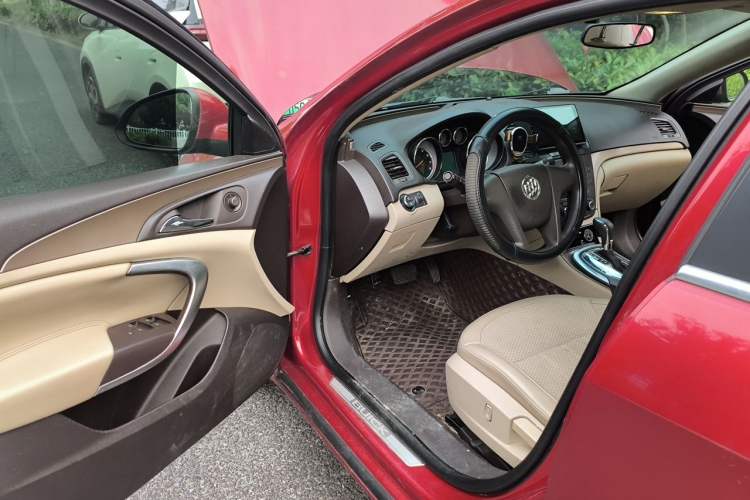 Used Buick Regal 2012 2.0L Comfort Edition Driver Seat