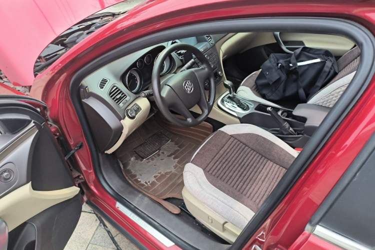 Used Buick Regal 2012 2.0L Comfort Edition Driver Seat