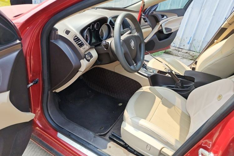 Used Buick Regal 2012 2.0L Comfort Edition Driver Seat