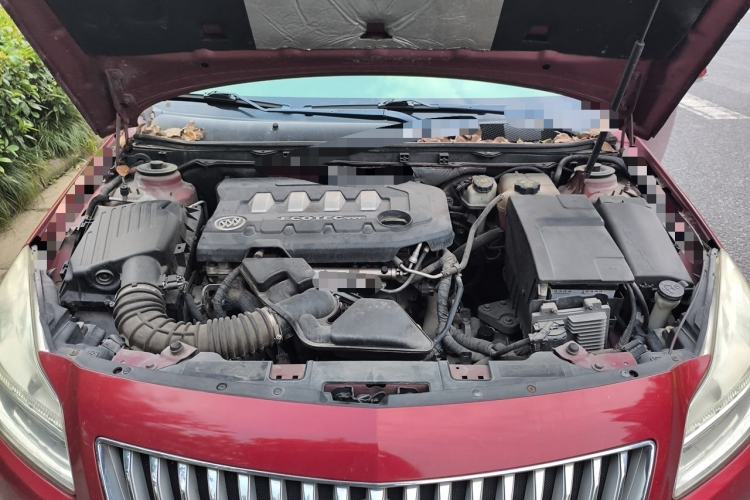 Used Buick Regal 2012 2.0L Comfort Edition Engine Bay
