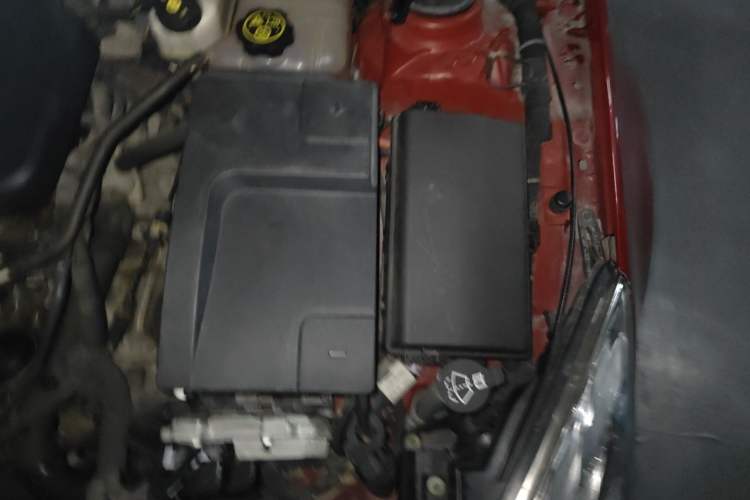 Used Buick Regal 2012 2.0L Luxury Edition Engine Bay Left