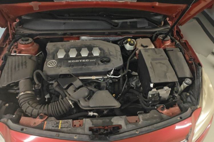 Used Buick Regal 2012 2.0L Comfort Edition Engine Bay