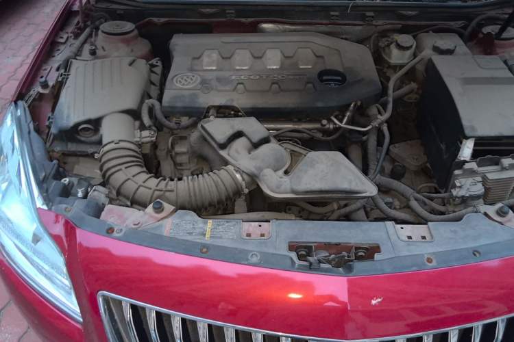 Used Buick Regal 2012 2.0L Luxury Edition Engine Bay Right