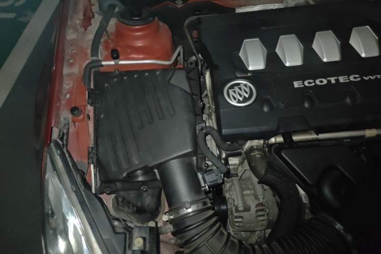 Used Buick Regal 2012 2.0L Luxury Edition Engine Bay Right