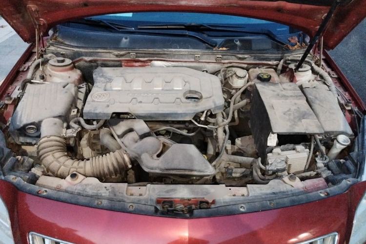Used Buick Regal 2012 2.0L Luxury Edition Engine Bay
