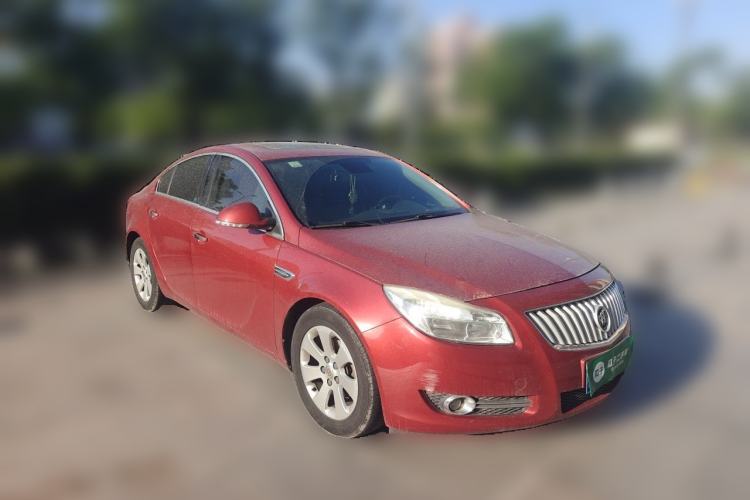 Used Buick Regal 2012 2.0L Luxury Edition Front Right 45 Deg
