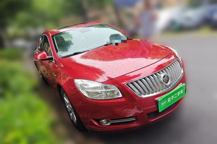 Used Buick Regal 2012 2.0L Luxury Edition Front Right 45 Deg