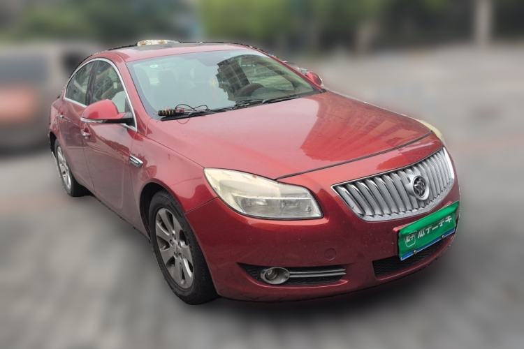 Used Buick Regal 2012 2.0L Luxury Edition Front Right 45 Deg