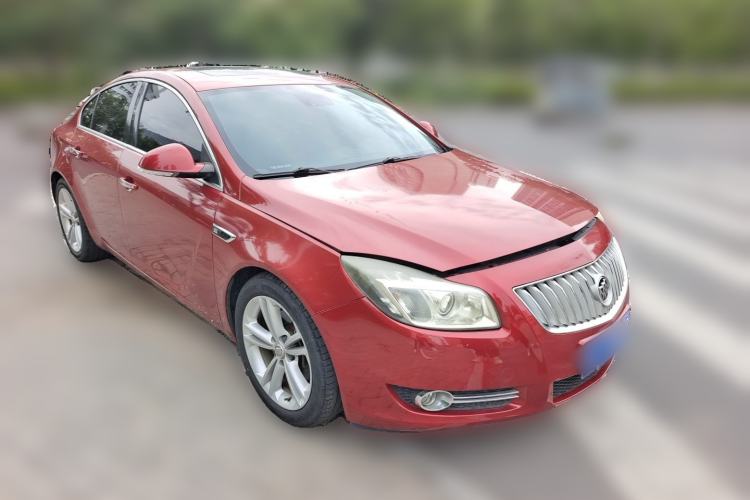 Used Buick Regal 2012 2.0T Luxury Sport Edition Front Right 45 Deg