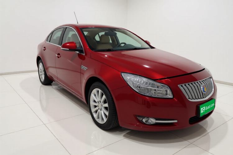 Used Buick Regal 2012 2.0L Luxury Edition Front Right 45 Deg