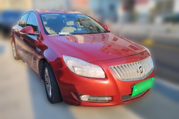 Used Buick Regal 2012 2.0L Luxury Edition Front Right 45 Deg