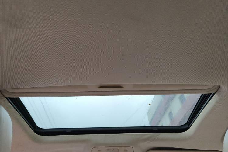 Used Buick Regal 2012 2.0L Luxury Edition Headliner