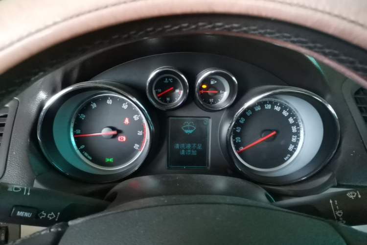 Used Buick Regal 2012 2.0L Luxury Edition Instrument Cluster