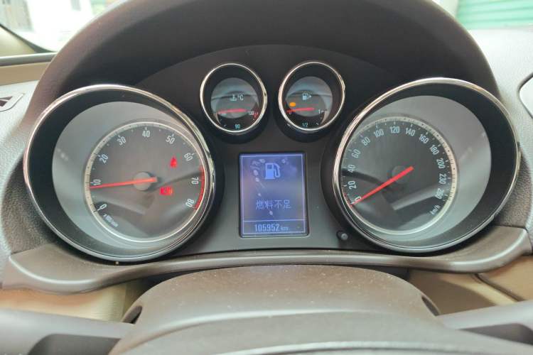 Used Buick Regal 2012 2.0L Comfort Edition Instrument Cluster