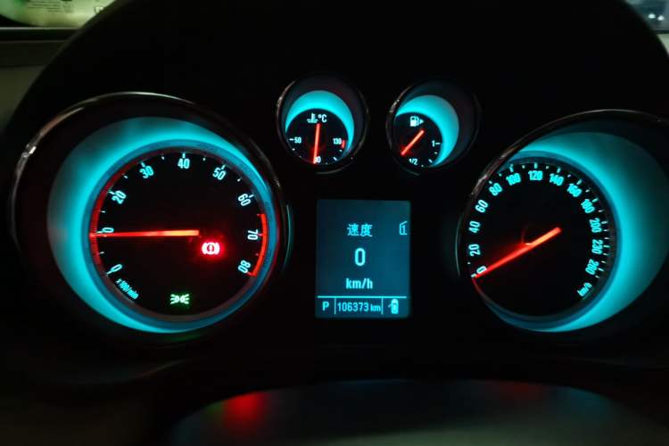 Used Buick Regal 2012 2.0L Luxury Edition Instrument Cluster