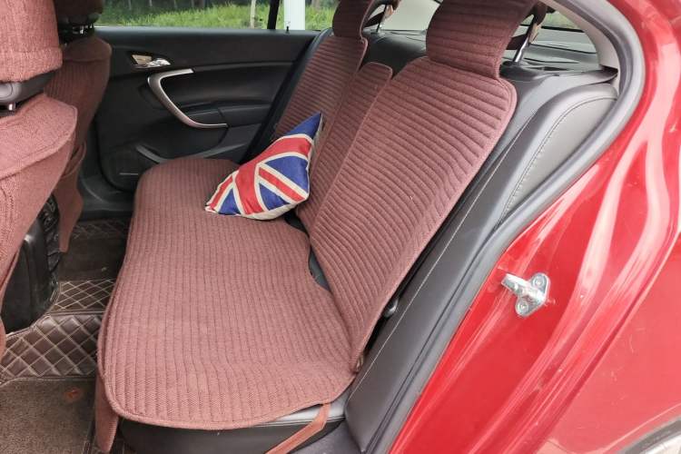 Used Buick Regal 2012 2.0T Luxury Sport Edition Left Rear Seat