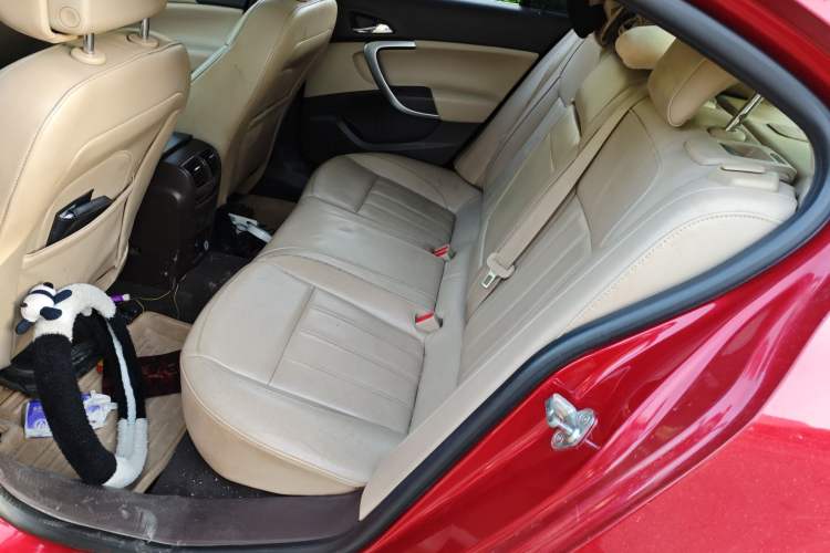 Used Buick Regal 2012 2.0L Luxury Edition Left Rear Seat