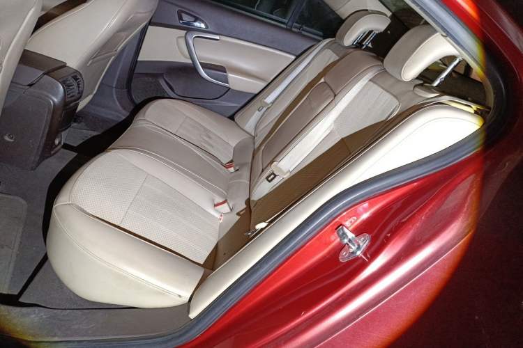Used Buick Regal 2012 2.0L Comfort Edition Left Rear Seat